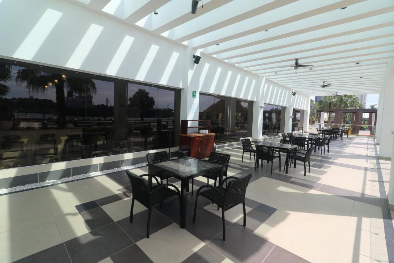 Holiday Inn Tuxpan - Convention Center By Ihg Exterior photo