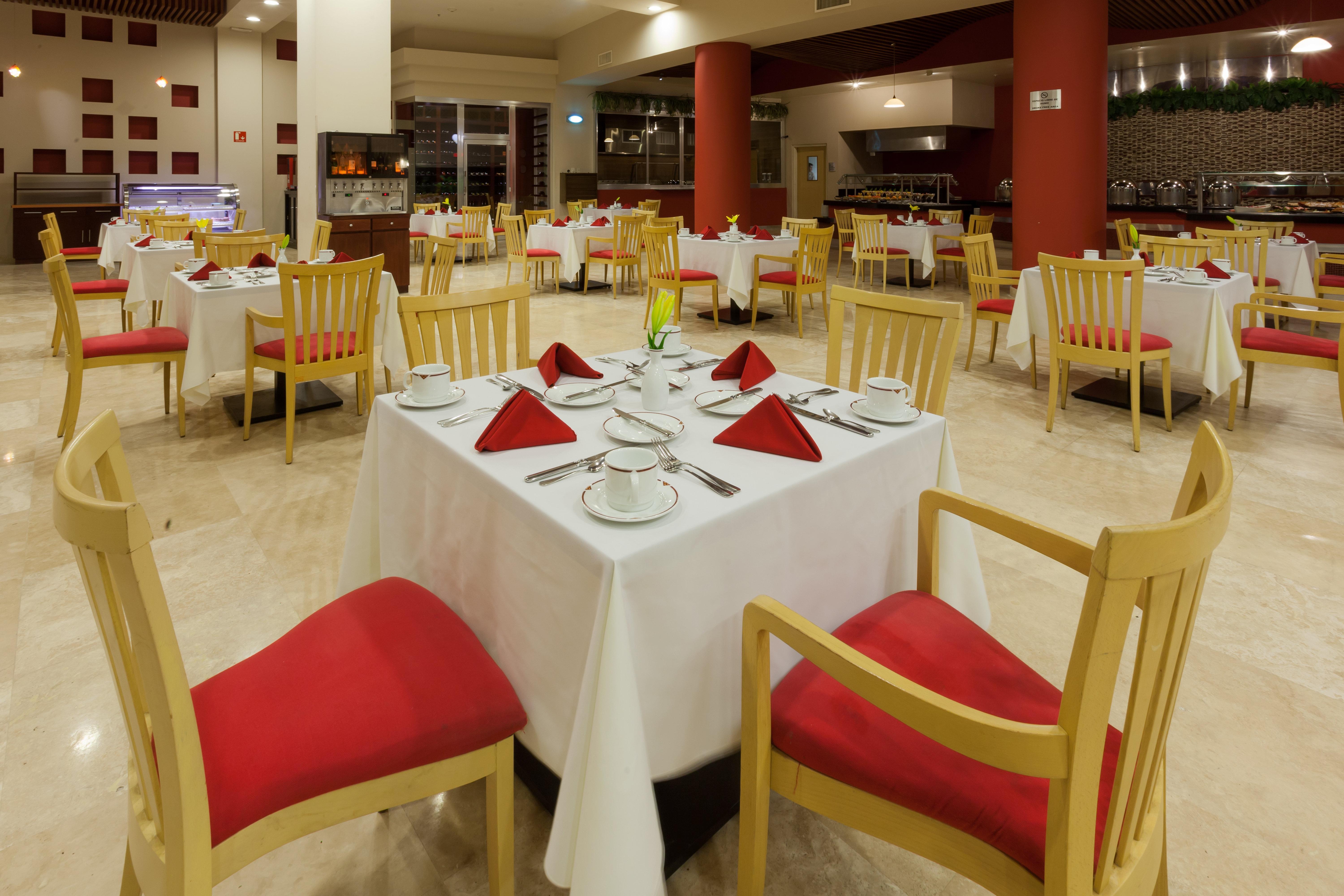 Holiday Inn Tuxpan - Convention Center By Ihg Exterior photo